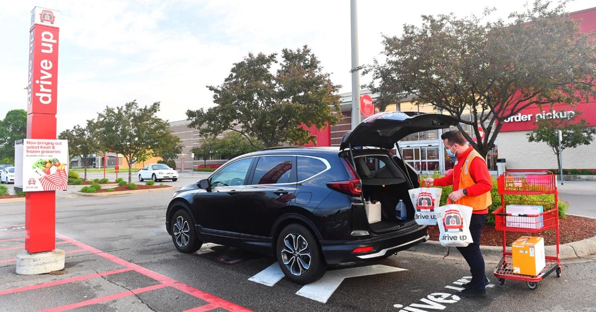 Target curbside pickup area