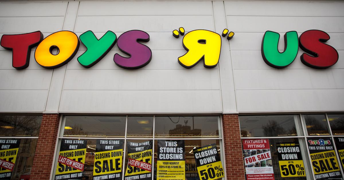 Is Toys "R" Us Coming Back Again? Yes, and Macy's Is Helping