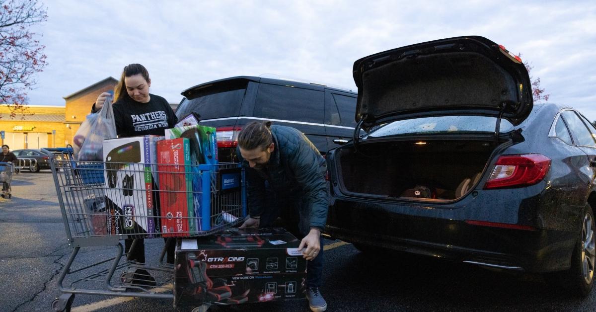 A couple shopping at Walmart