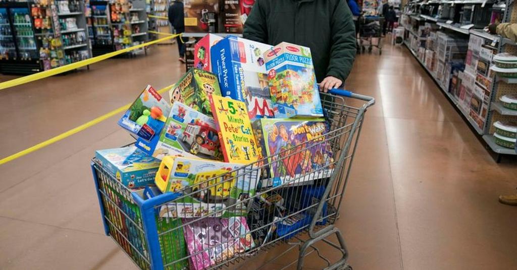 Inflation Shrinks Back-to-School Spending by 10%, says Deloitte Report
