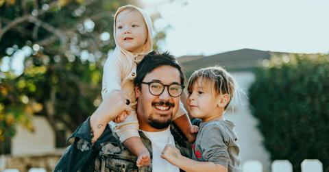 Study Finds American Dads Are Working Less and Parenting More