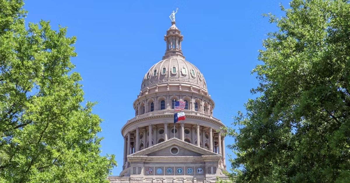 Does Texas Pay More In Federal Taxes Than It Receives 