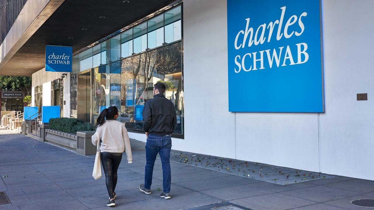 charles schwab crash