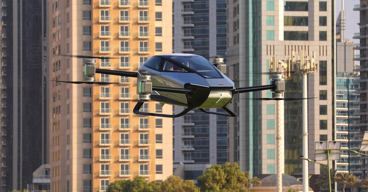 xpeng flying car range
