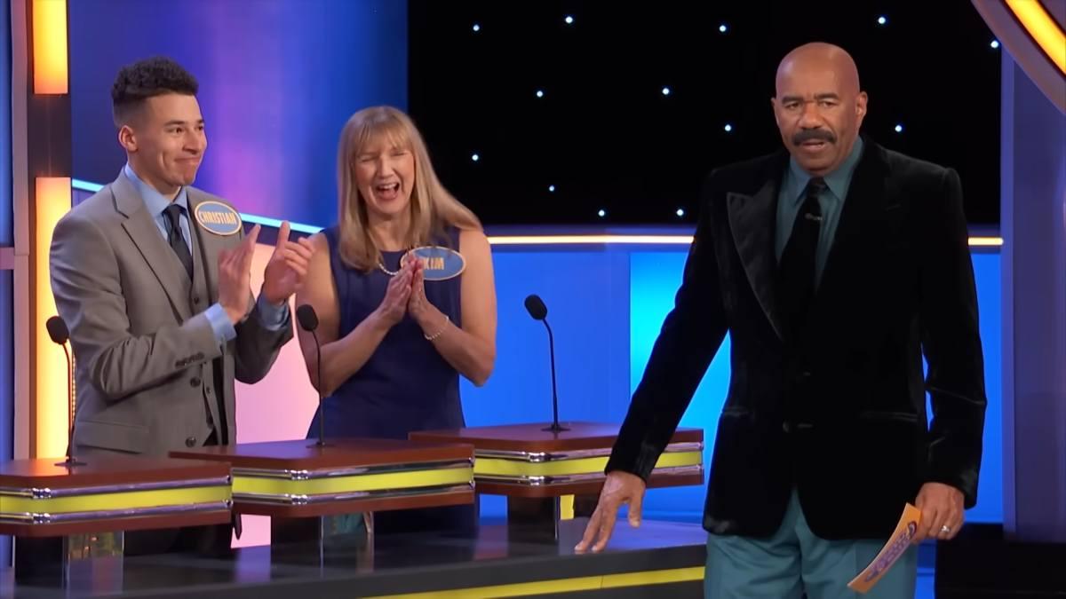 pn/efaad cea b ab eedbe