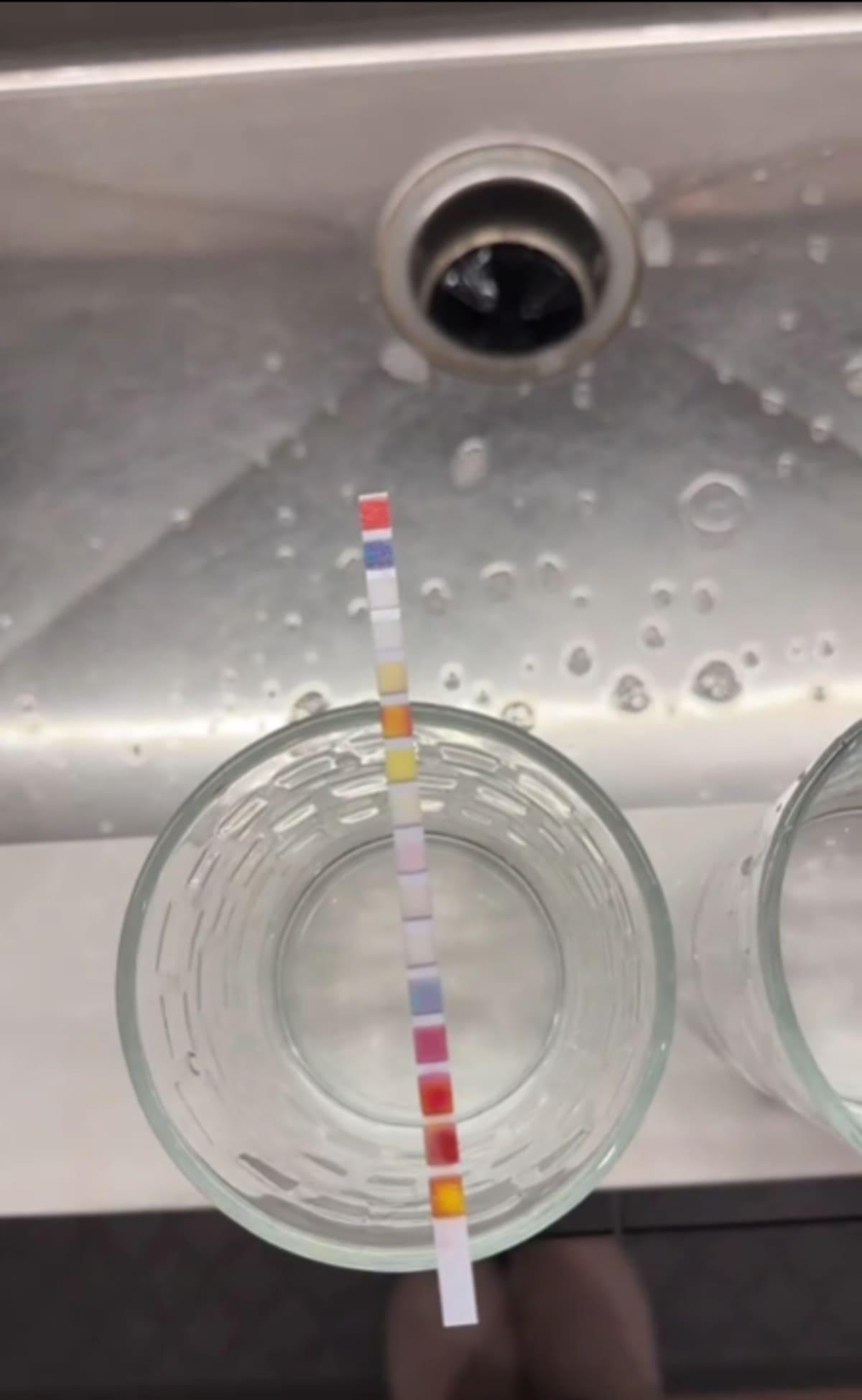 pn/ebc ee c ab facee