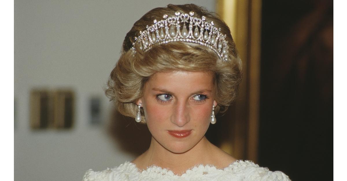 The Lover's Knot tiara being worn by Princess Diana