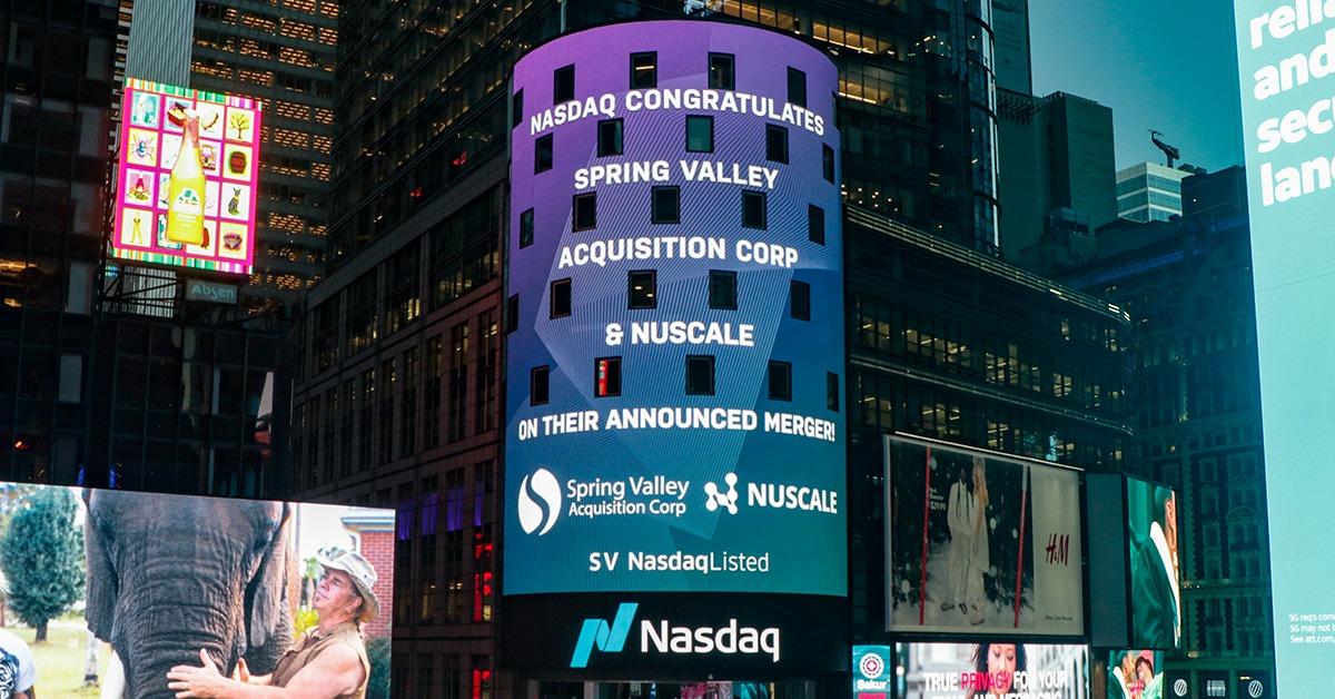 SV and NuScale merger on the Nasdaq sign