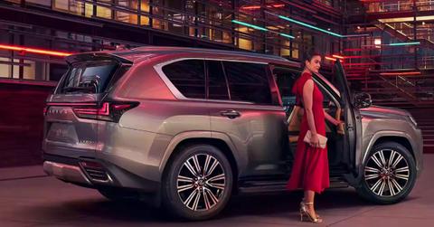2023 Lexus LX 600