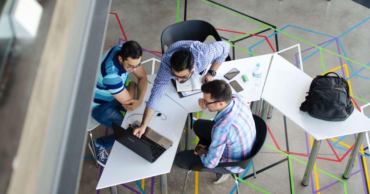 pn//uploads/edeed ef ee afd ece__