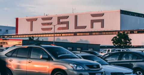 pn//uploads/ ee c fa__