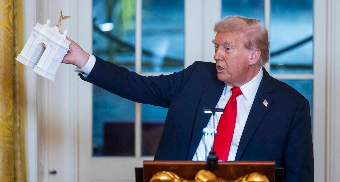 arc de trump cost