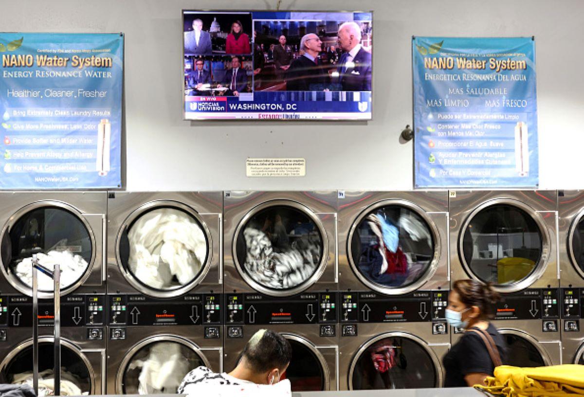 How to Open a Laundromat With No Money—Spin a Clean Profit