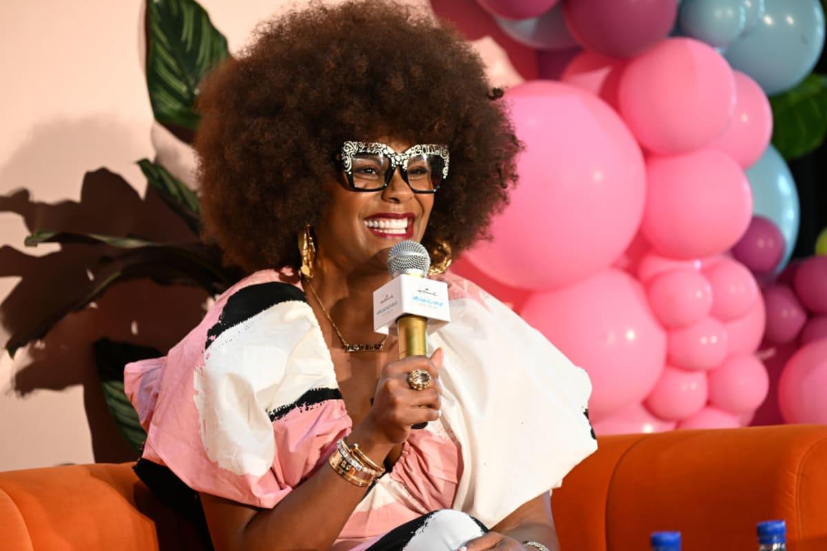 pn/cfbae c c f dacbfaf