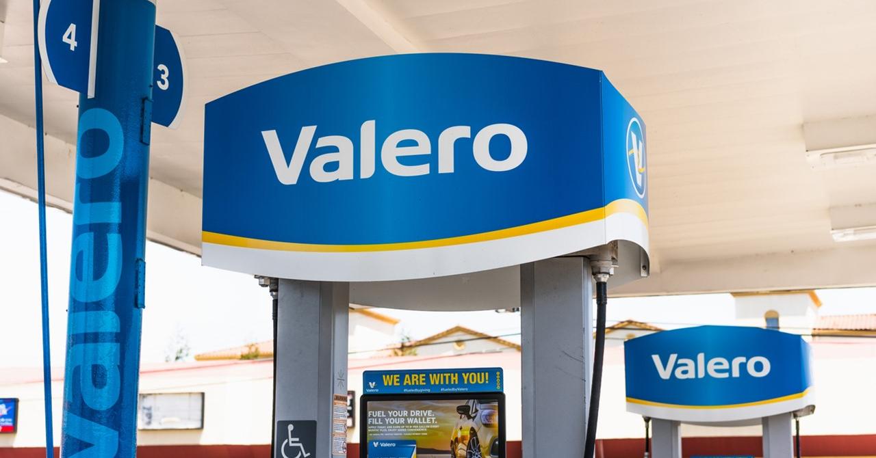 Valero Expected to Post 17.6 Billion in Earnings