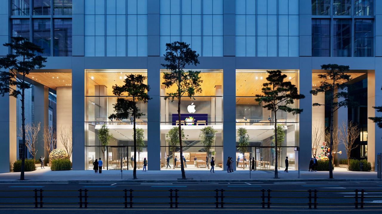 Apple store in Myeongdong