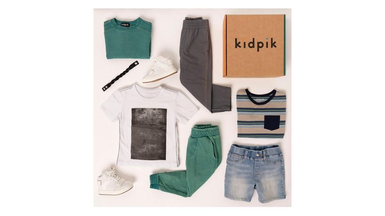 Kidpik box and clothing