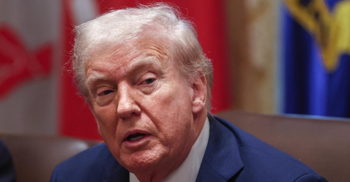 Trump-speaks-during-cabinet-meeting