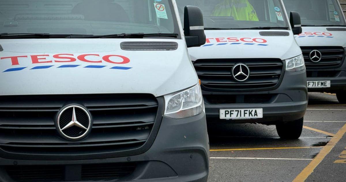 pn//uploads/ecdd c ee b fda__