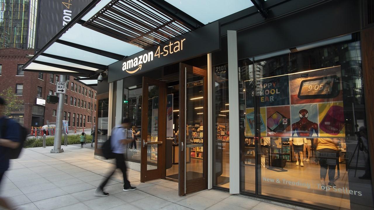 An Amazon 4-Star store.