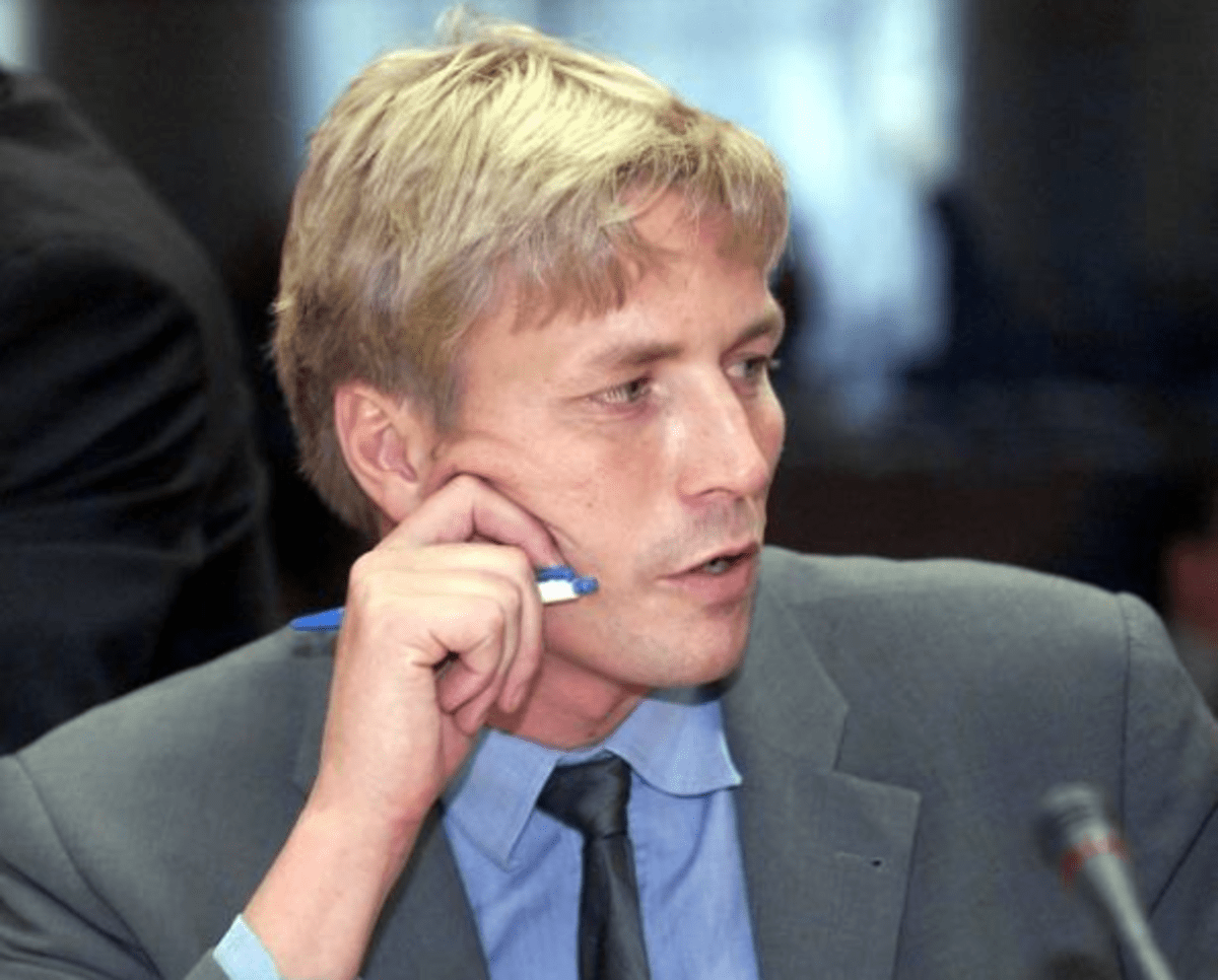 pn/bbcf c  b efeebaeb