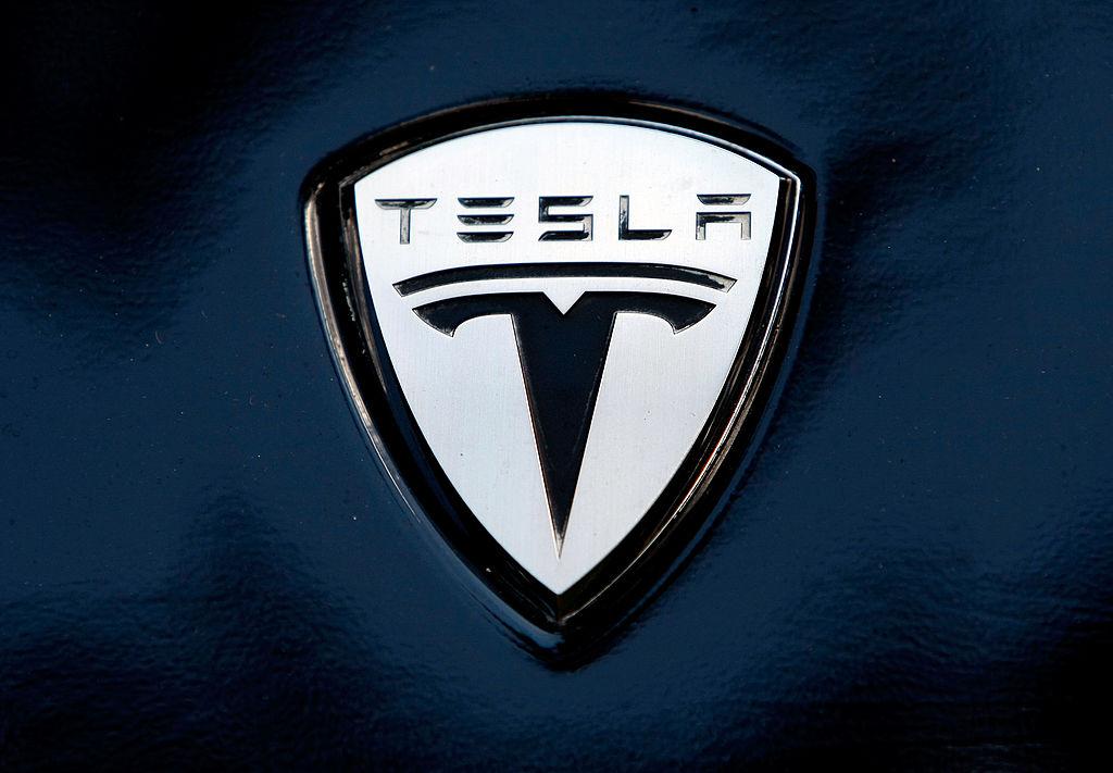 Tesla logo