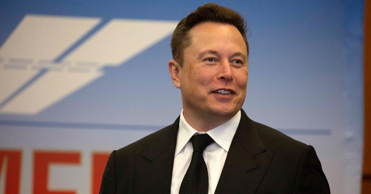 As Elon Musk ‘Bear Hugs’ Twitter, Who Owns the Company Now?