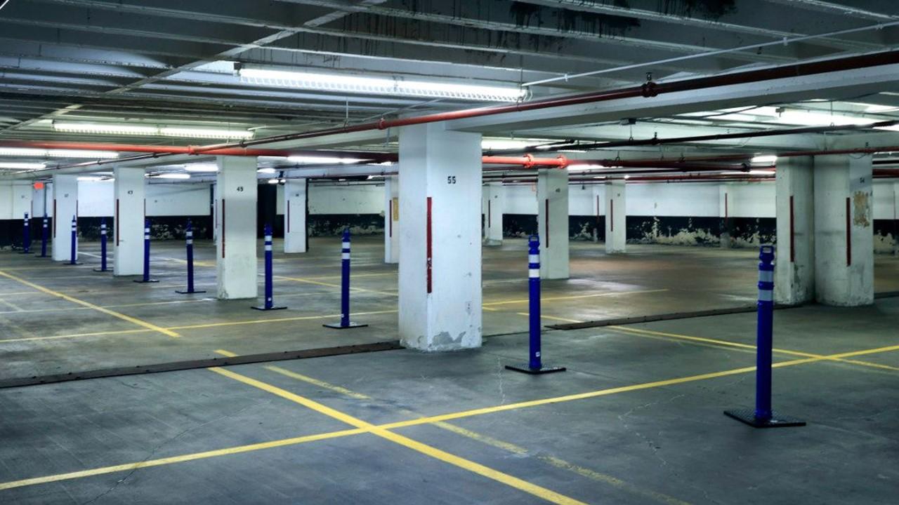 The Rosslyn, Va., parking garage where Bob Woodward would meet Deep Throat