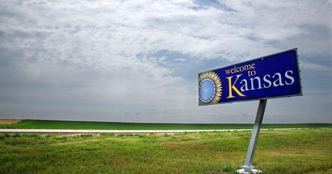 A welcome to Kansas sign