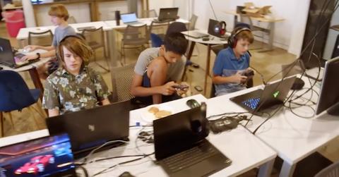 These Schools Are Run by AI and Have No Teachers