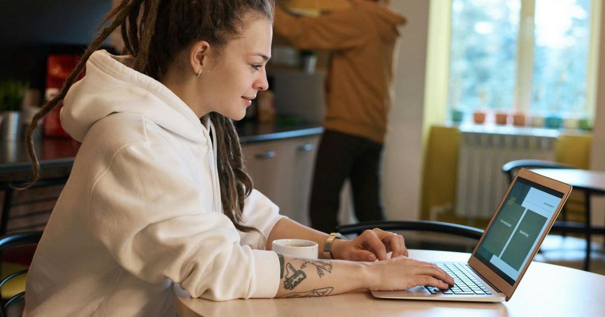 pn//uploads/ef fb ee b ca__