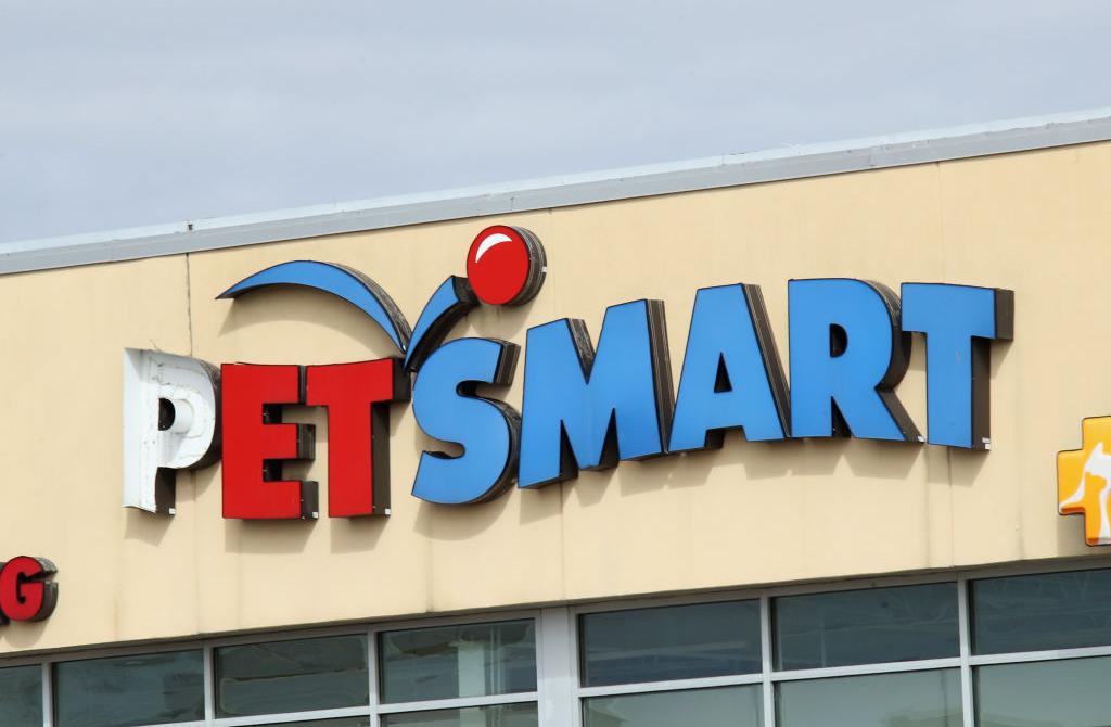 Is PetSmart Going Public Again? Move Might Impact Chewy Stock