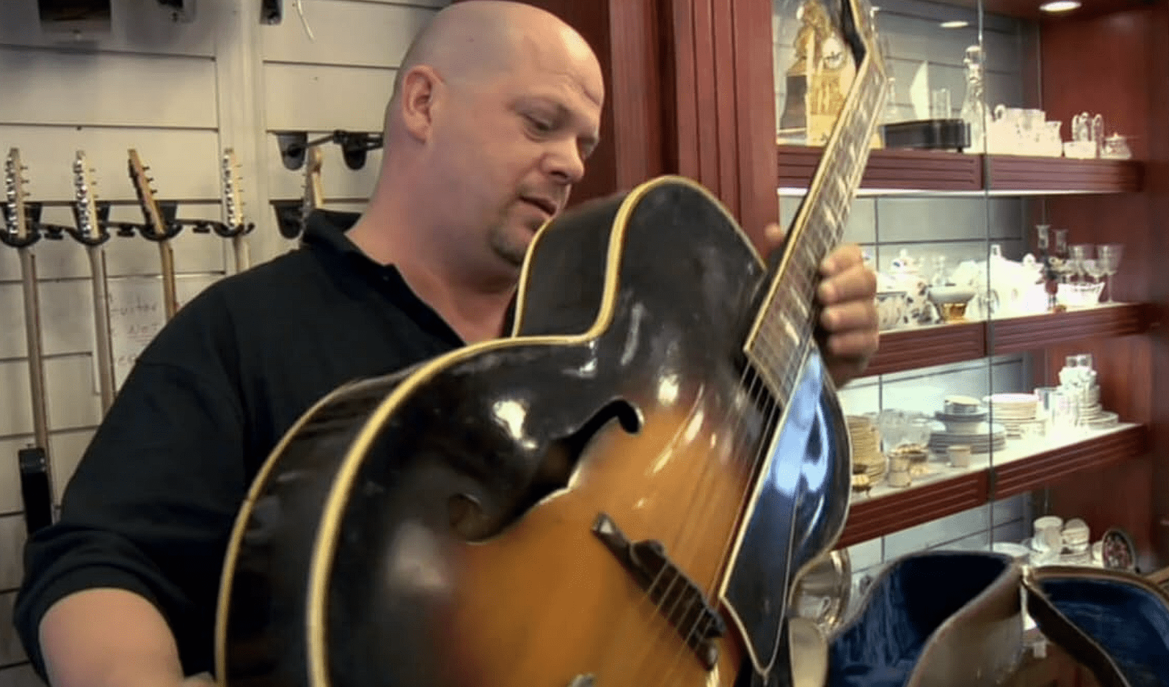 pn/dca  b aae ededff