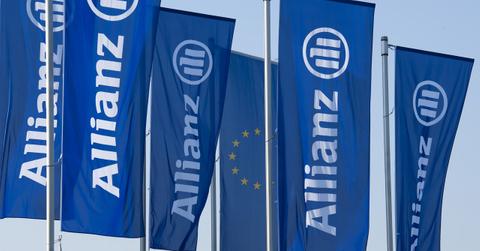 Allianz flags