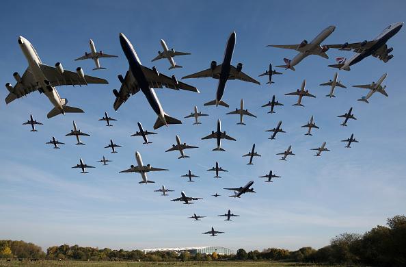 Planes taking off over an hour at Heathrow Airport