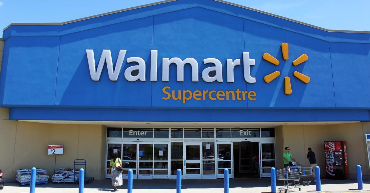 Walmart+ Arrives Today: Here’s How It Compares to Amazon Prime