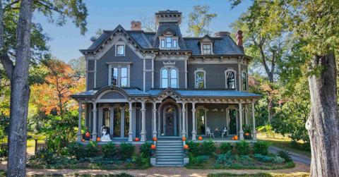 Creel house from 'Stranger Things'