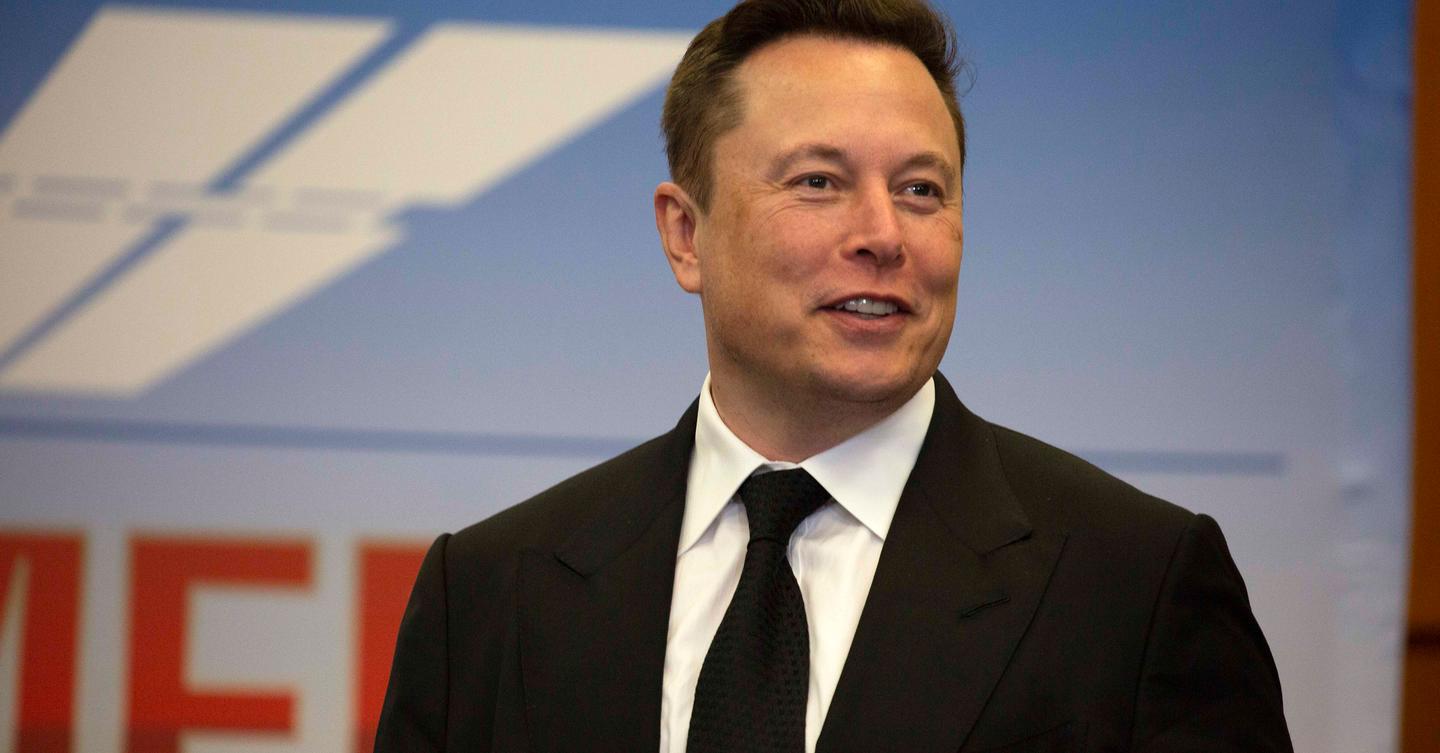 Sorry, Tesla Stans, Elon Musk Can't Run for President of the United States