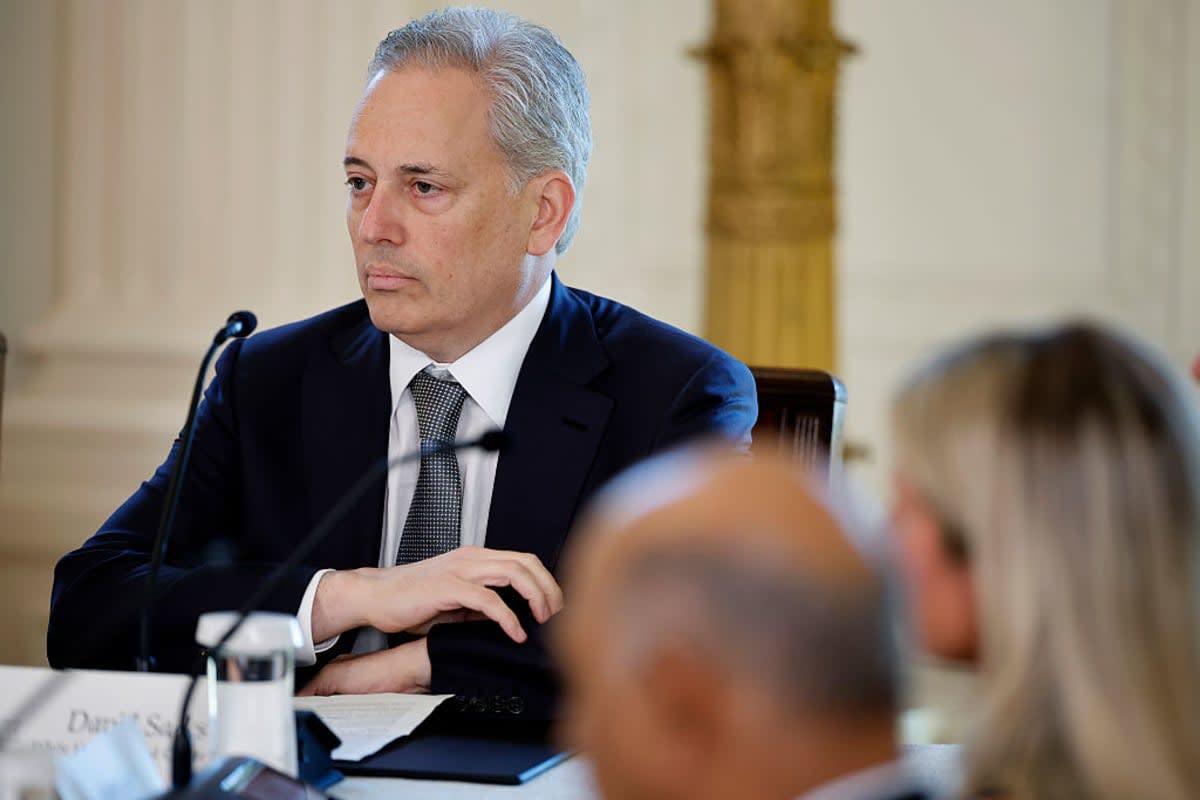 pn/f dec ee fd bdcefae