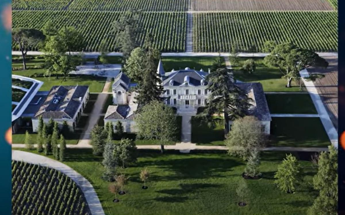 Bernard Arnault's House in Clairefontaine-en-Yvelines, France