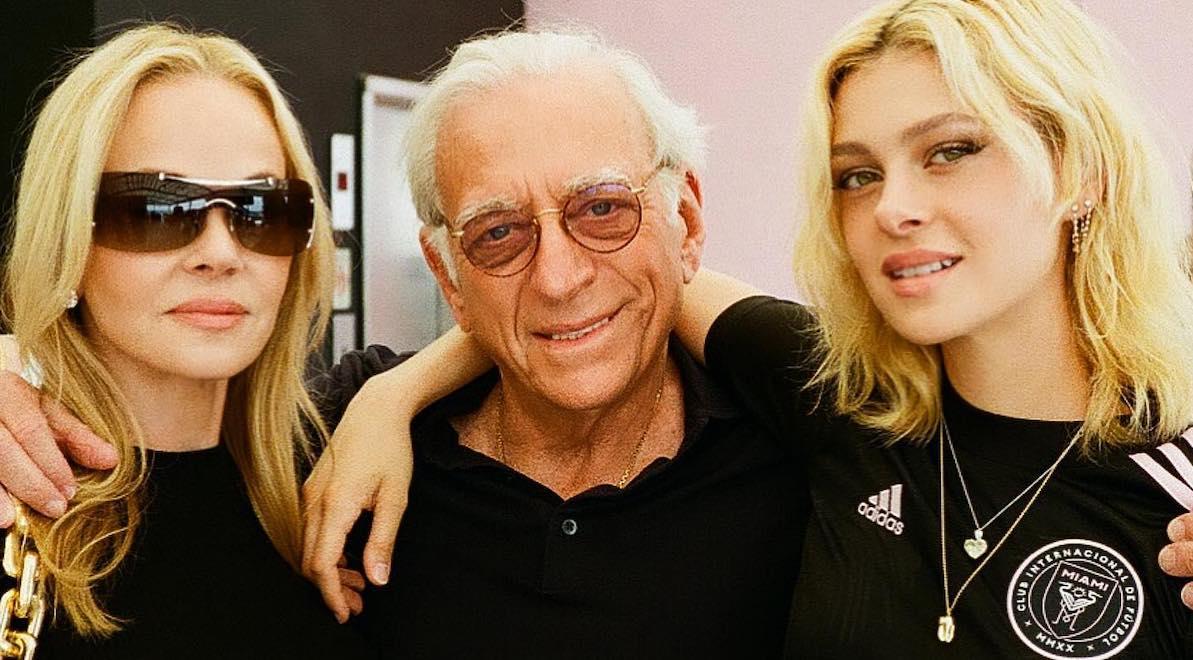 nicola peltz parents