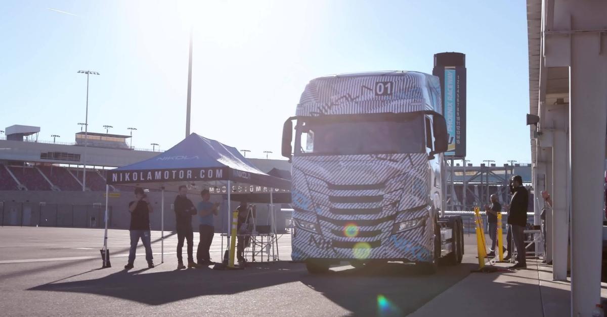 nikola stock forecast fall more go back up