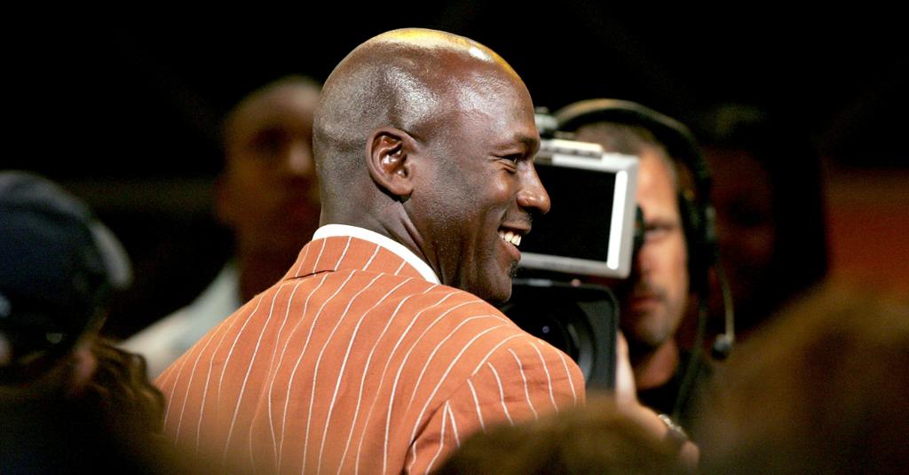 how-much-does-michael-jordan-make-from-jordans-nike-deal-explained