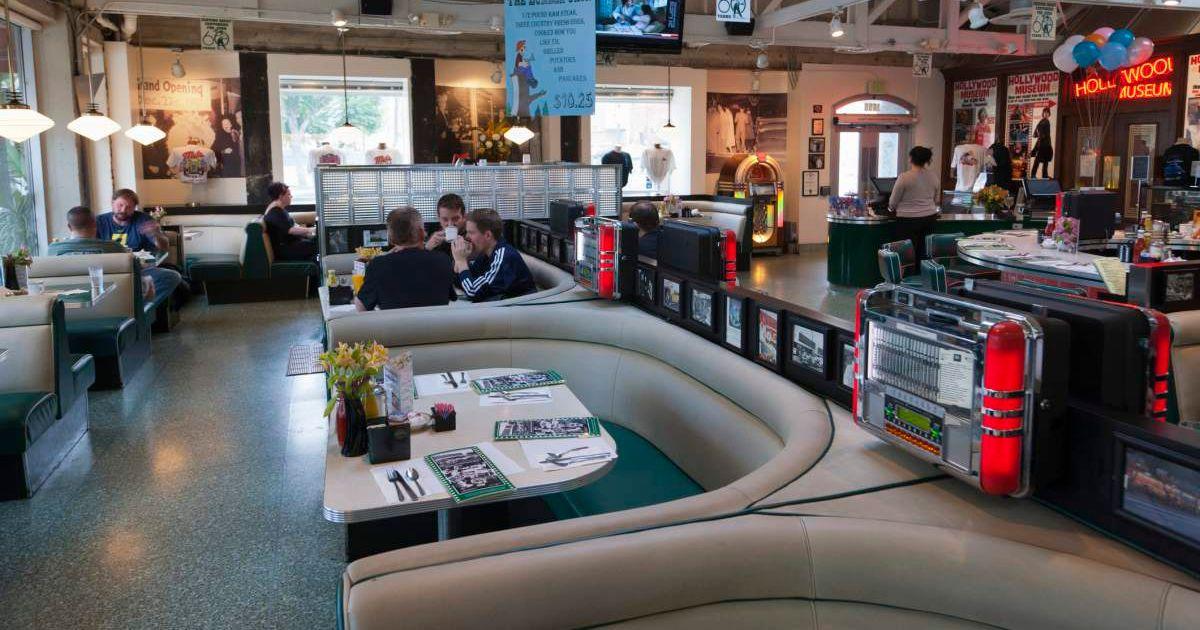 pn//uploads/a dd f bdd edecc__