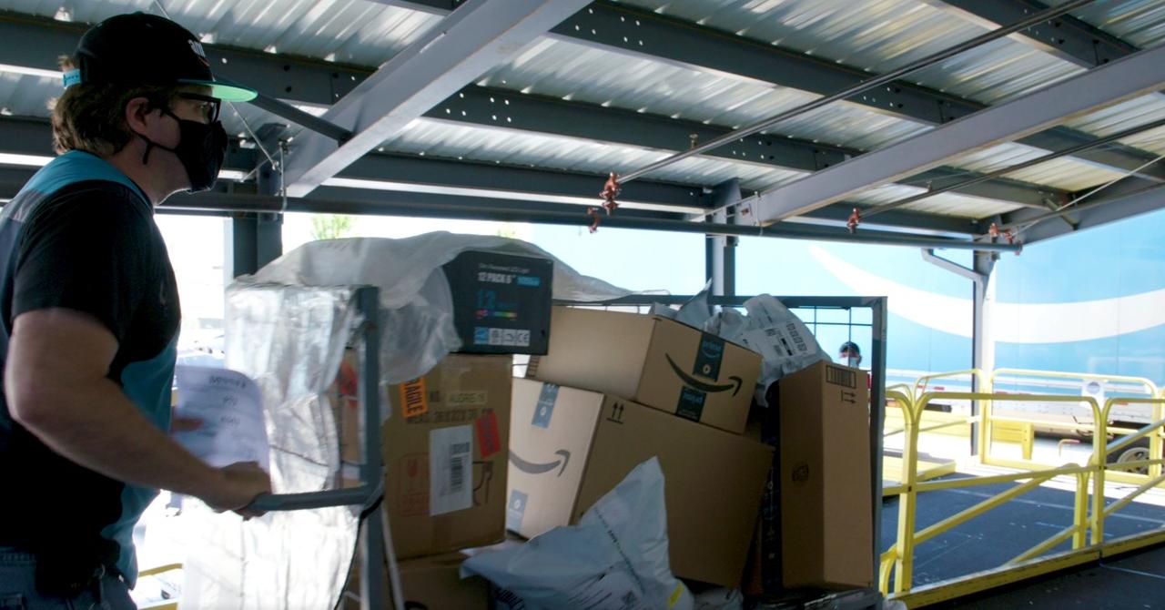 How Does Amazon Deliver to Rural Areas? Program, Explained