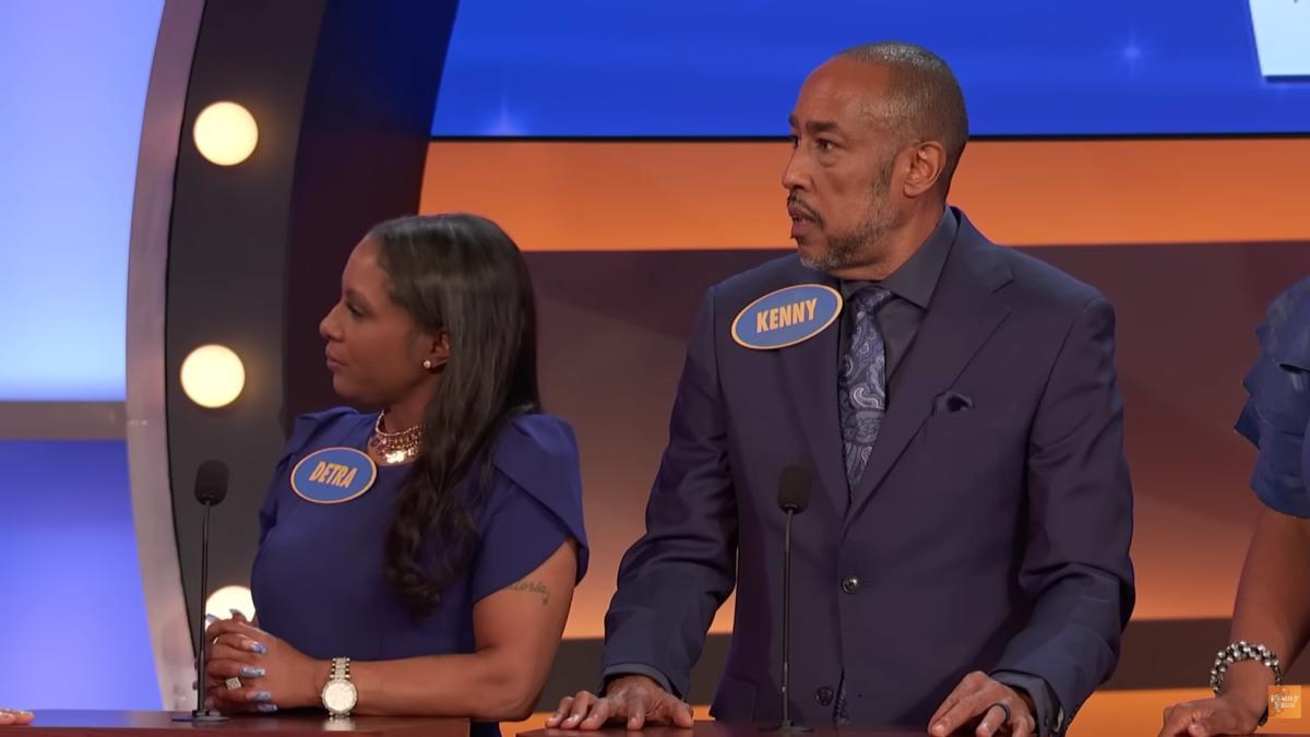 pn/fcdfbad d a b baadeff