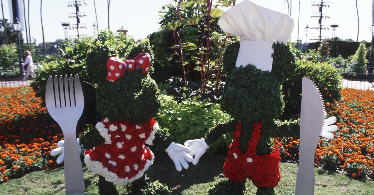 Minnie and Mickey Mouse as hedges. 