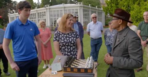 pn//uploads/caee b f ff dee__