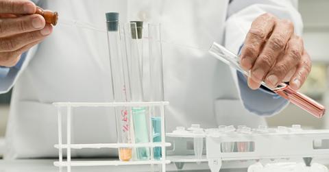 crispr lab scientist