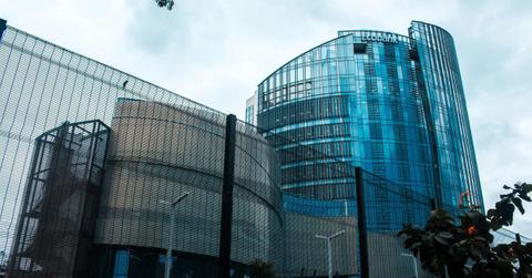 pn//uploads/beeb e ee d fccef__